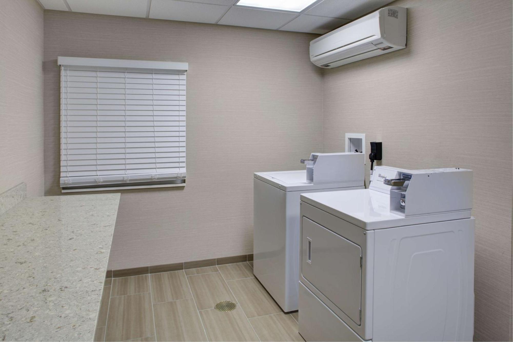 Hampton Inn & Suites Manchester, Vt Luaran gambar